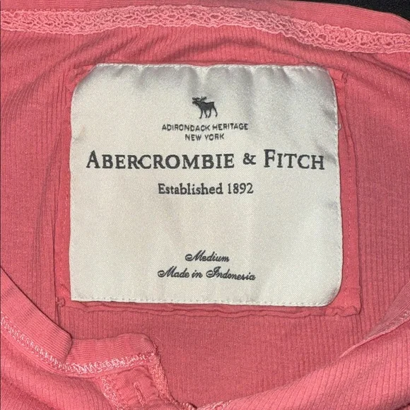 π€ABERCROMBIE & FITCH LIGHT CORAL THIN HENLEY TOP SIZE Mπ€ - Picture 4 of 9